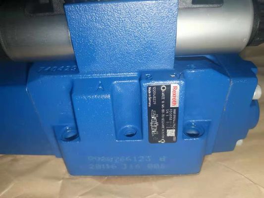 R901447945 4 WRZE 16 W 6 - 180 - 70/6 EG. 24N9ETK31/F1M 4 WRZE 16 X/6 EG. 24N9ETK31/F1M Proportional Directional Valve de W 6 - 180 - 7